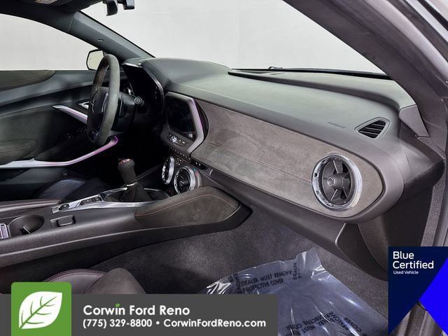 Used 2018 Chevrolet Camaro ZL1 image 33