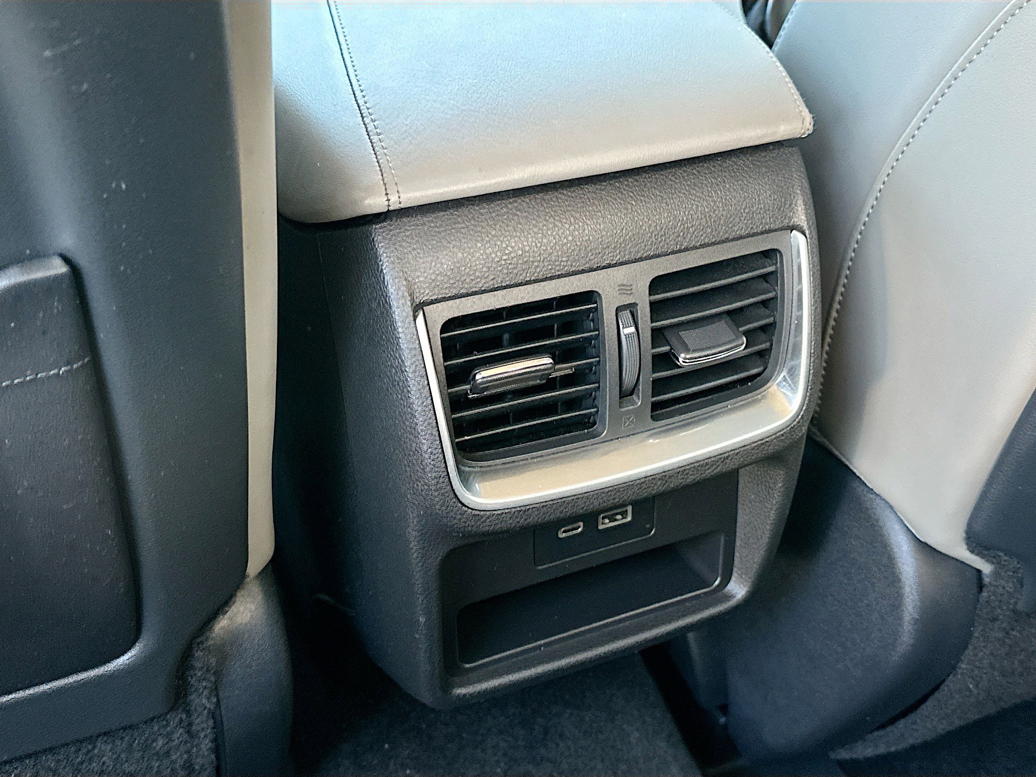 Used 2023 INFINITI QX50 Luxe image 24