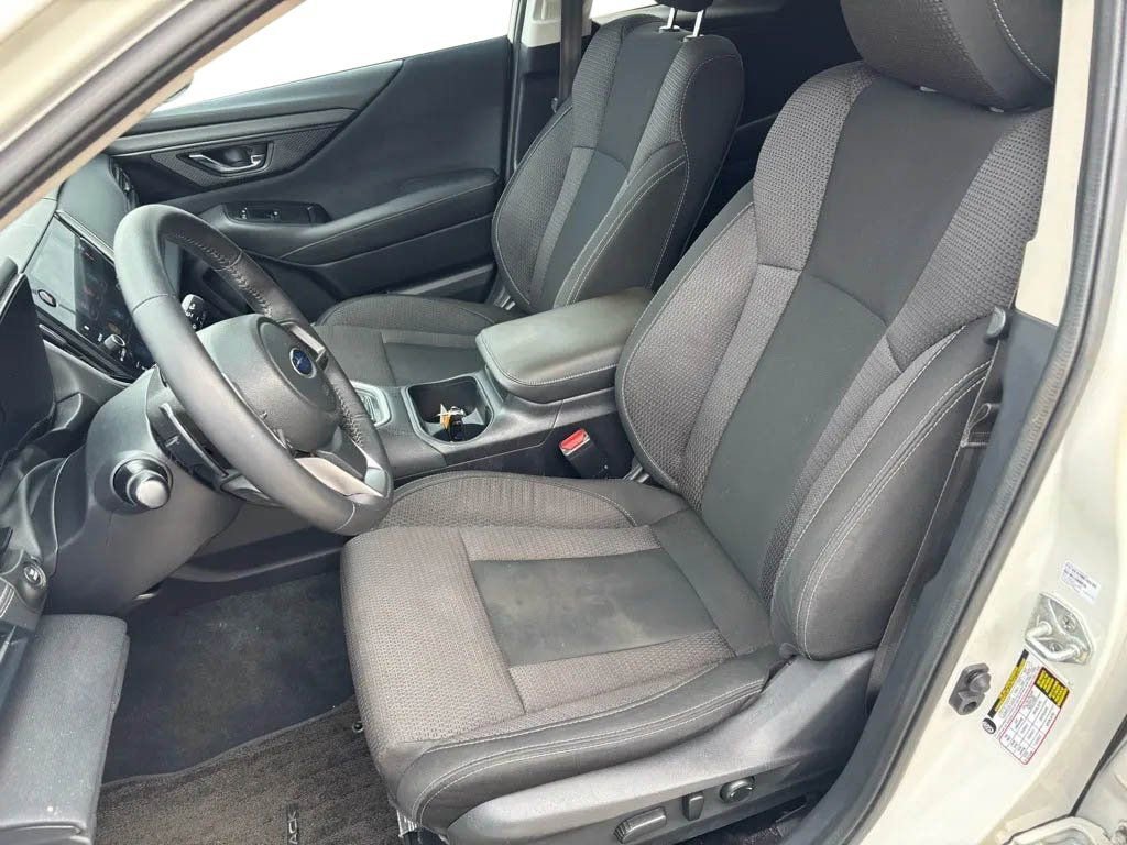 Used 2022 Subaru Outback Premium AWD/4WD image 22