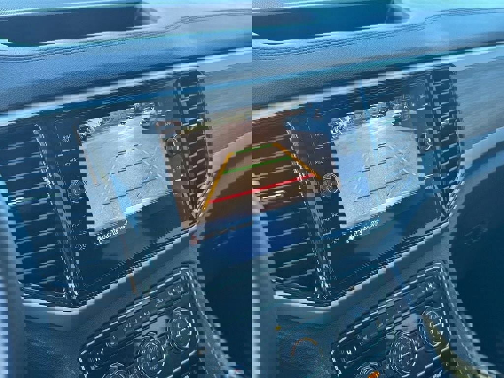 Used 2022 Volkswagen Atlas SEL image 25