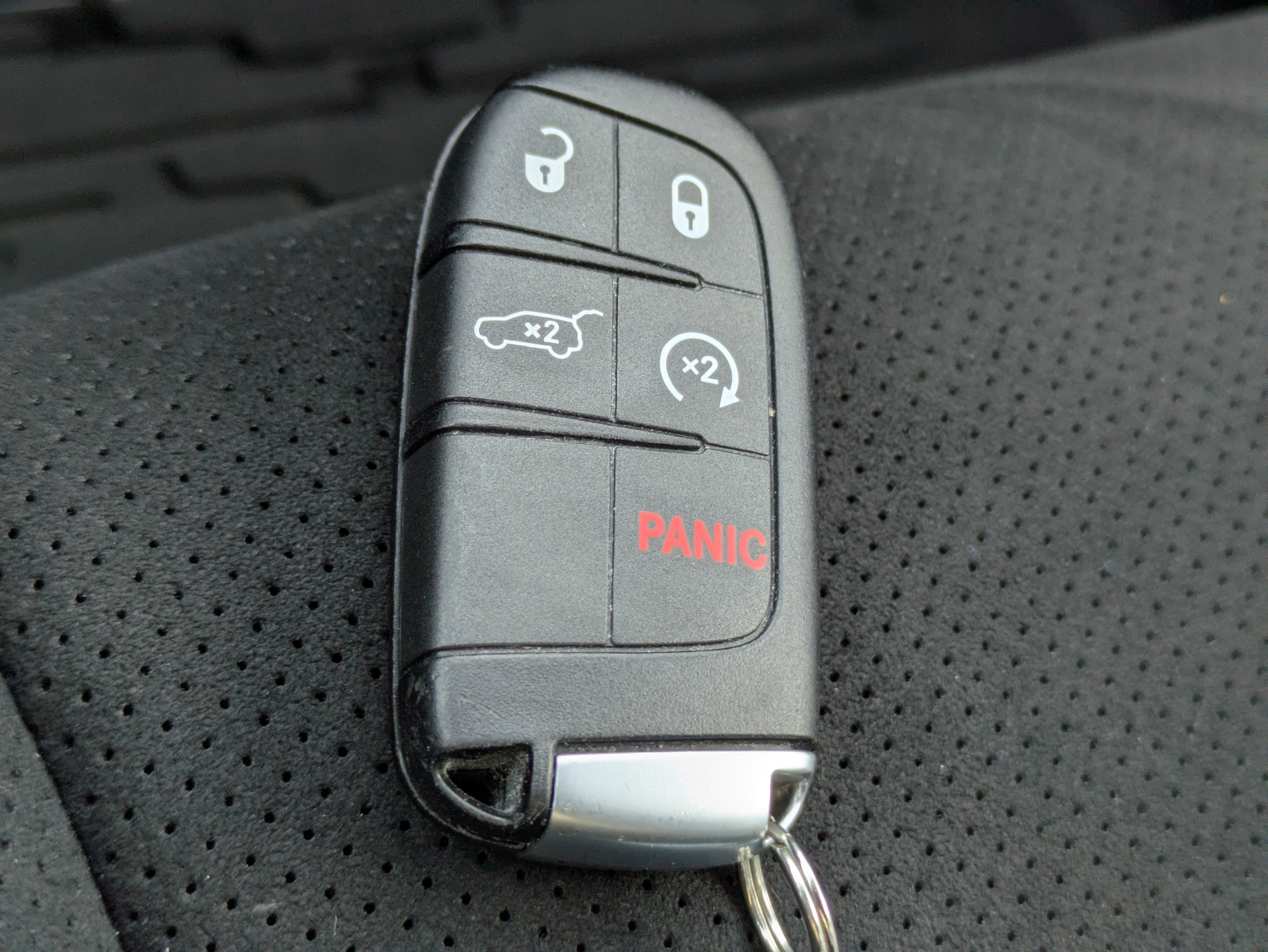 Used 2021 Jeep Grand Cherokee Trailhawk w/ Premium Lighting Group image 37