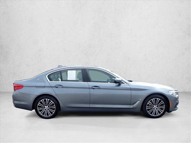 Used 2019 BMW 530e xDrive AWD/4WD image 5