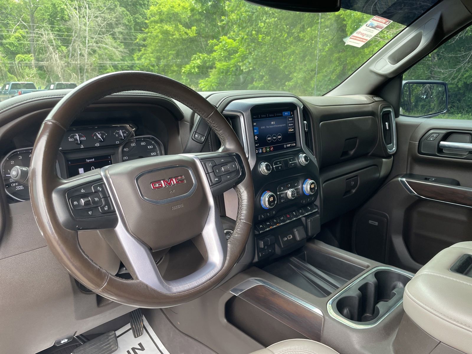 Used 2020 GMC Sierra 1500 SLT AWD/4WD image 24
