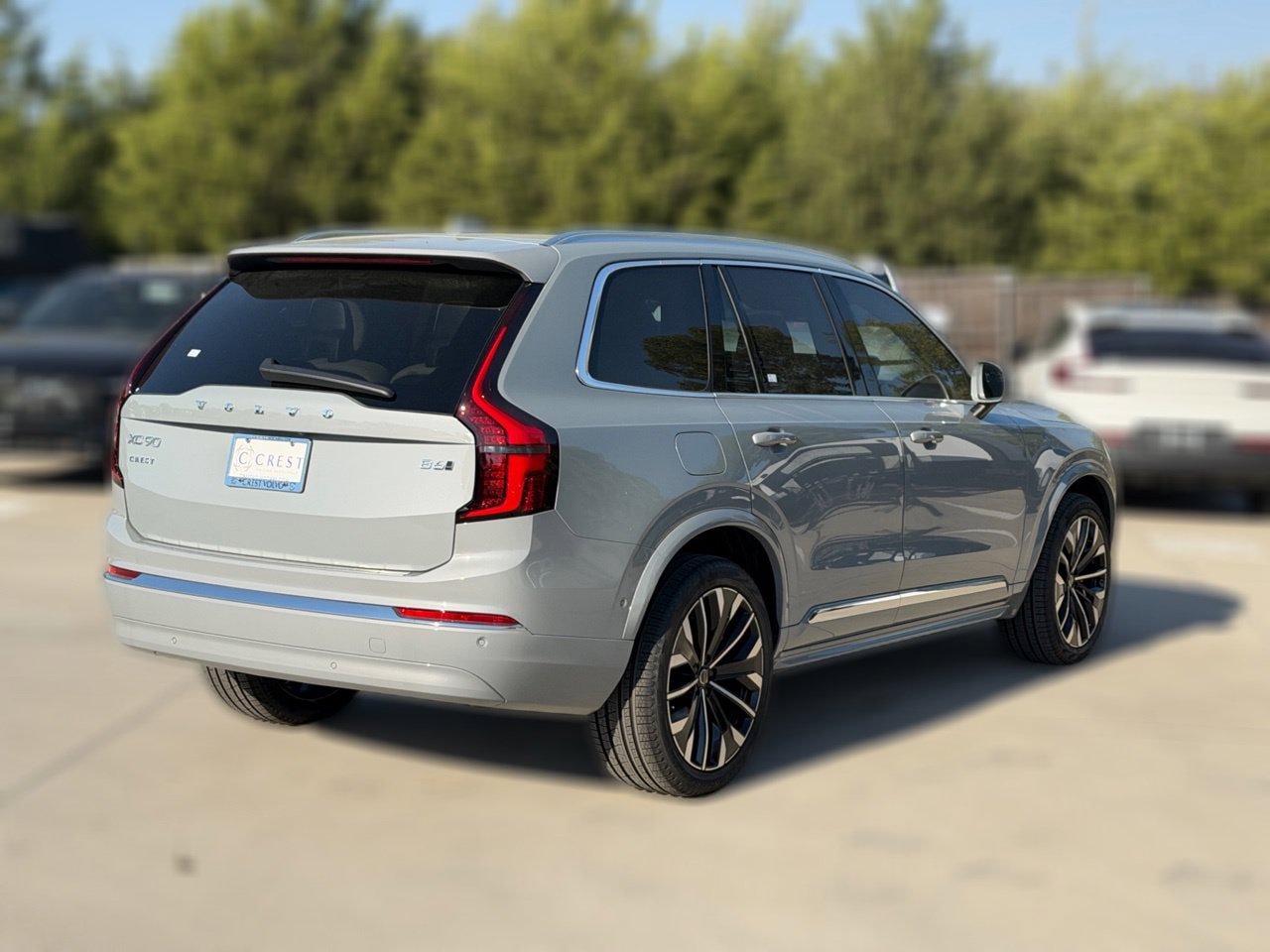 New 2026 Volvo XC90 B6 Plus w/ Protection Package Premier AWD/4WD image 6