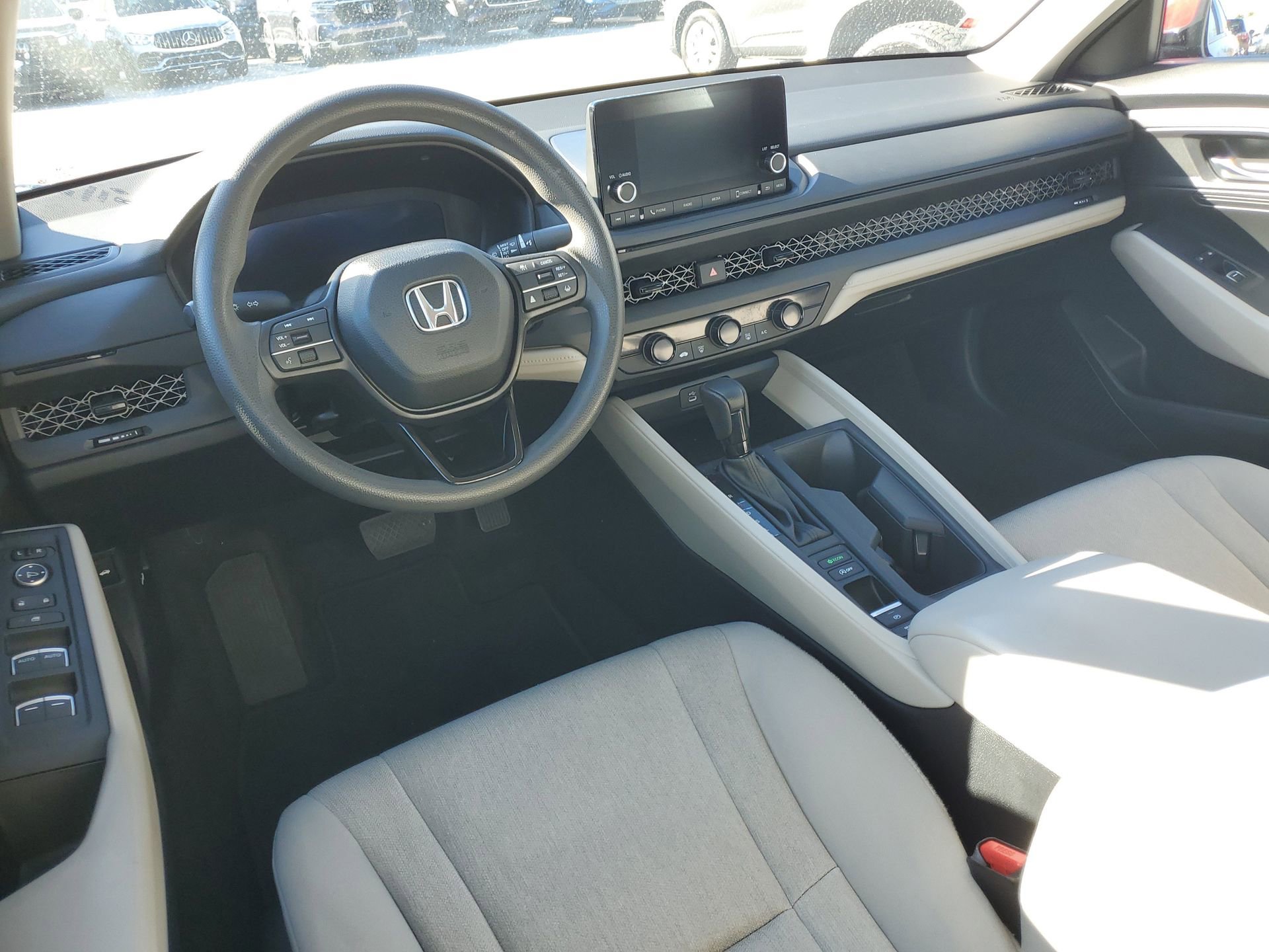Used 2024 Honda Accord LX image 10