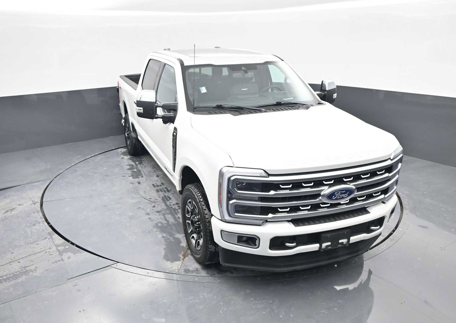 Used 2024 Ford F250 Platinum image 26