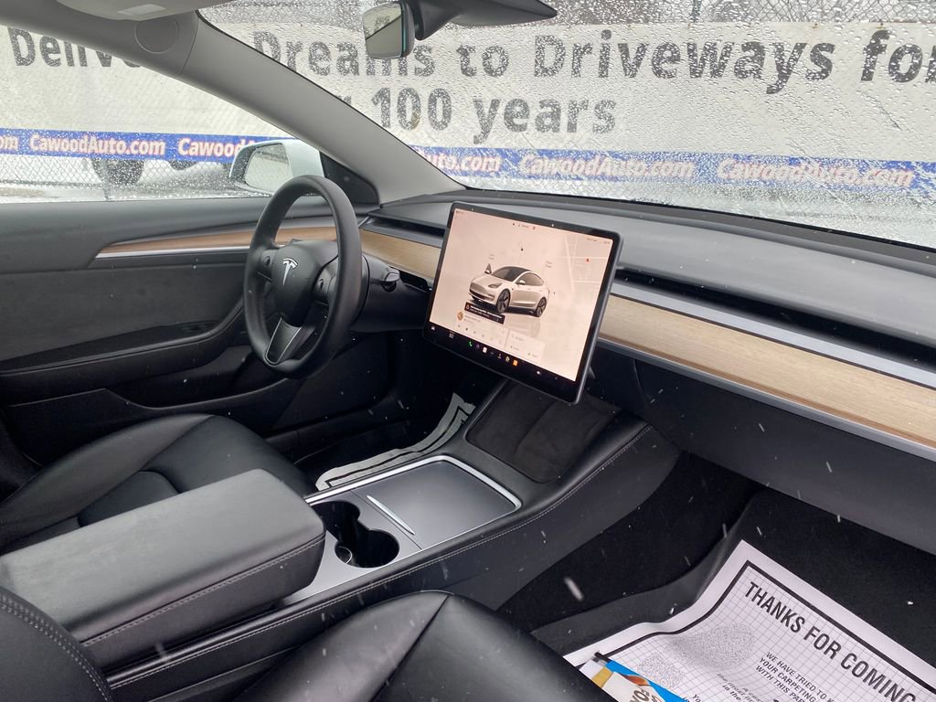 Used 2023 Tesla Model 3 Standard Range image 20
