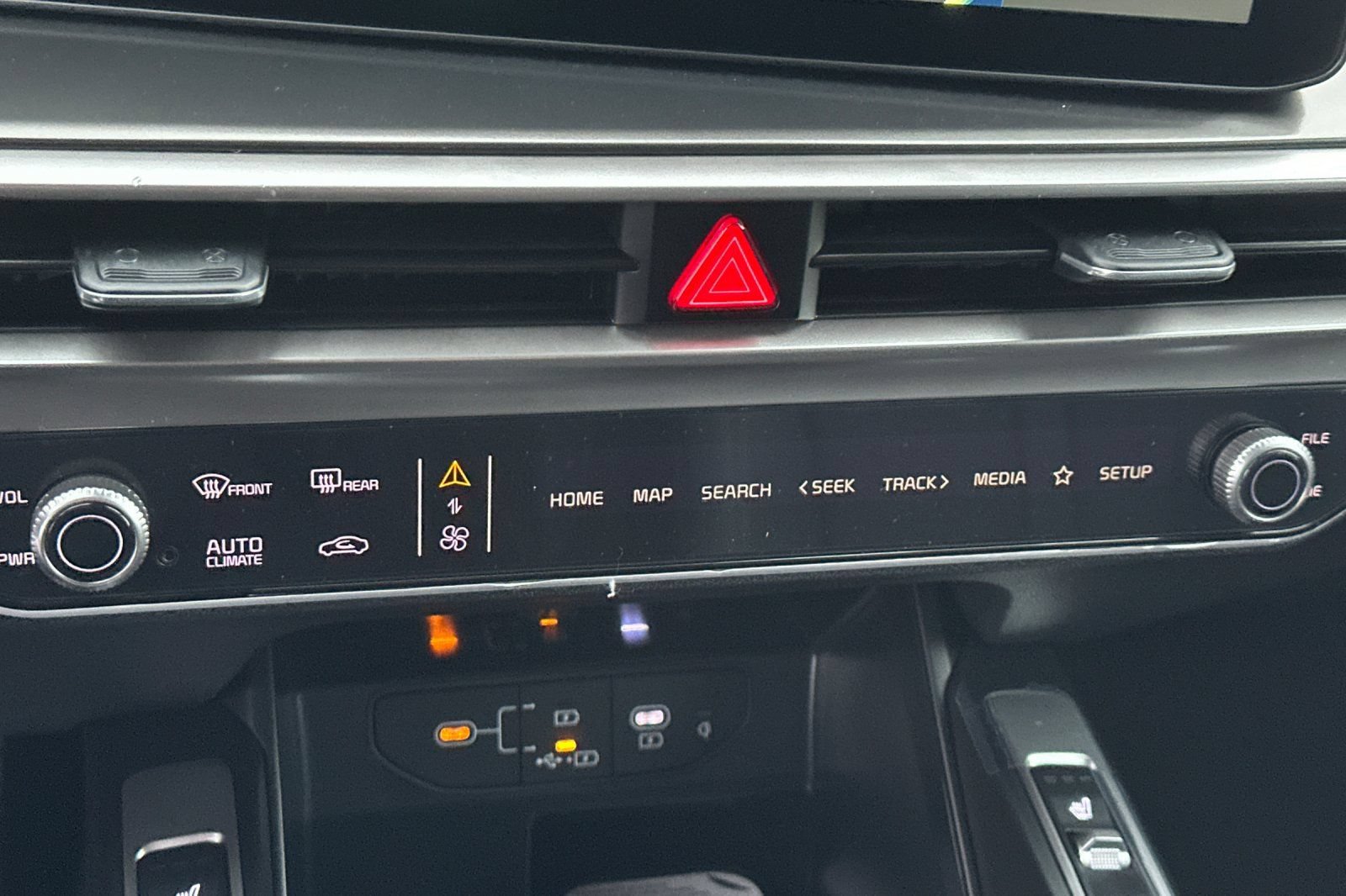 New 2026 Kia Sorento S FWD image 21