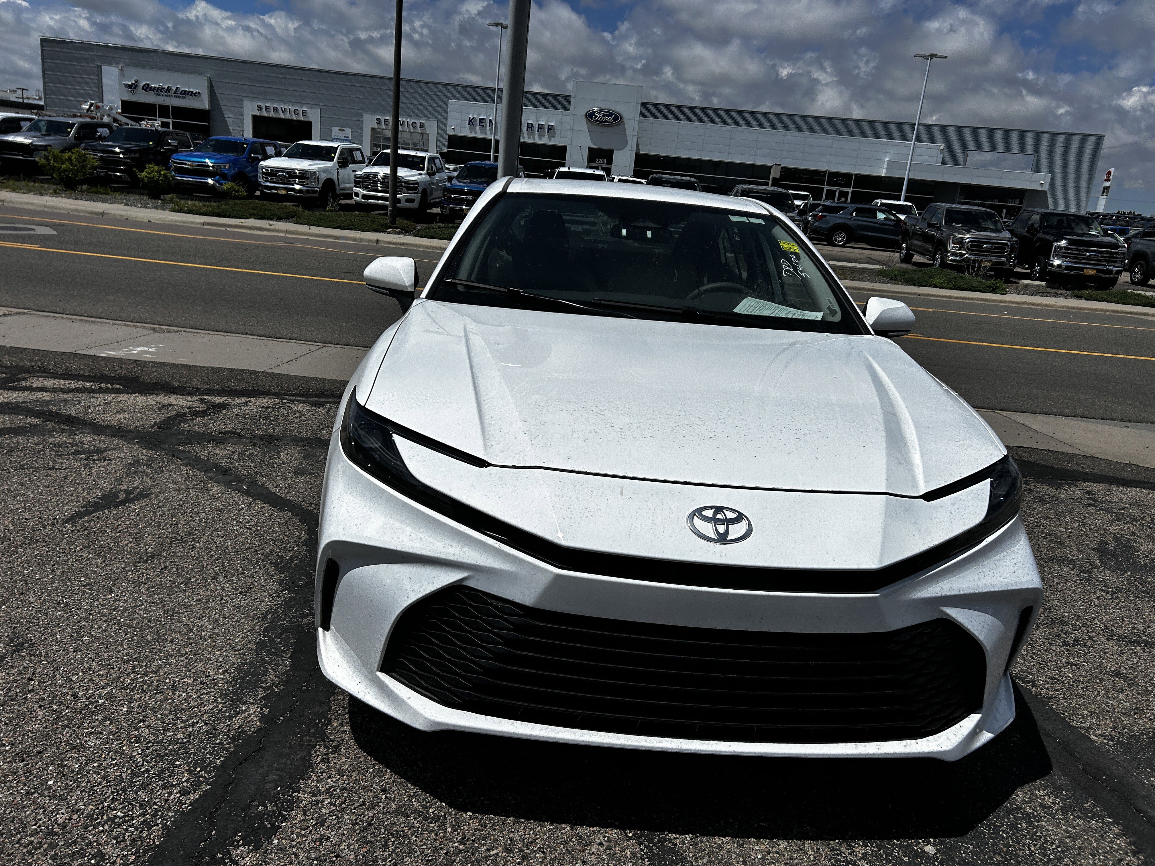 Used 2026 Toyota Camry LE FWD image 8