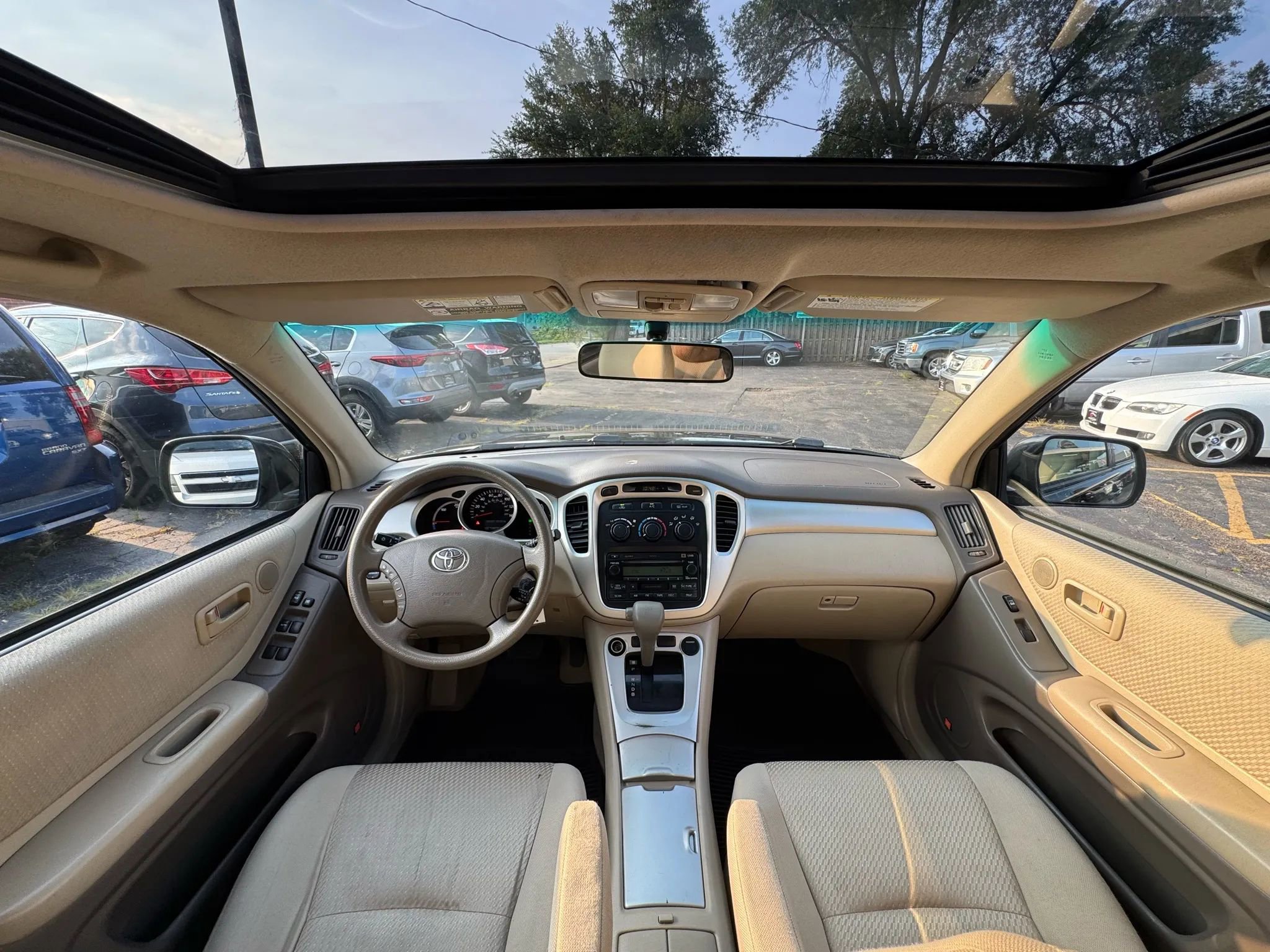 Used 2006 Toyota Highlander Hybrid image 2