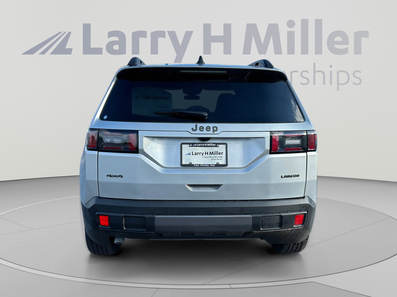 New 2026 Jeep Cherokee Laredo AWD/4WD image 4
