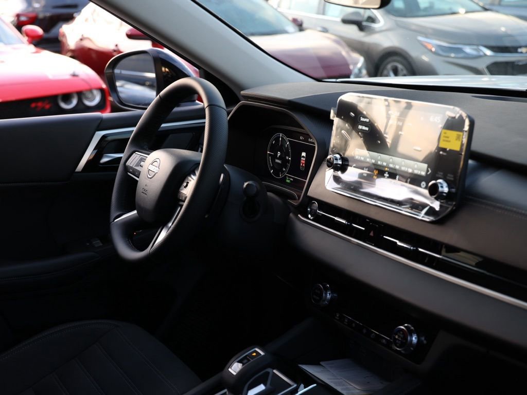 New 2026 Nissan Rogue SL image 19