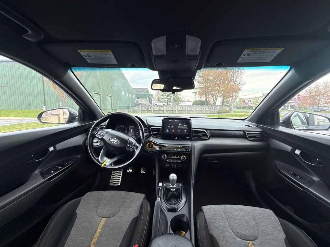 Used 2019 Hyundai Veloster Turbo R-Spec FWD image 15