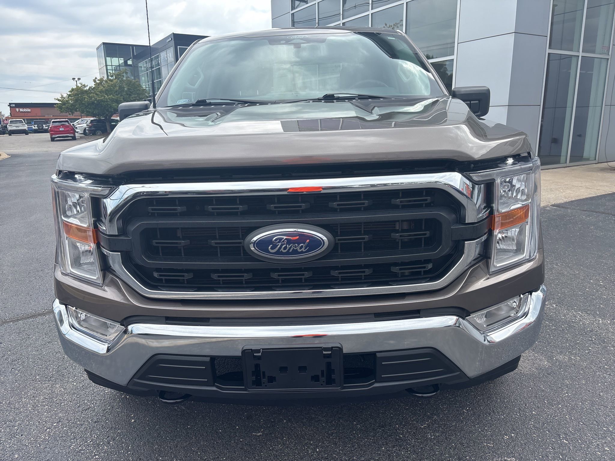 Used 2022 Ford F150 XLT image 14