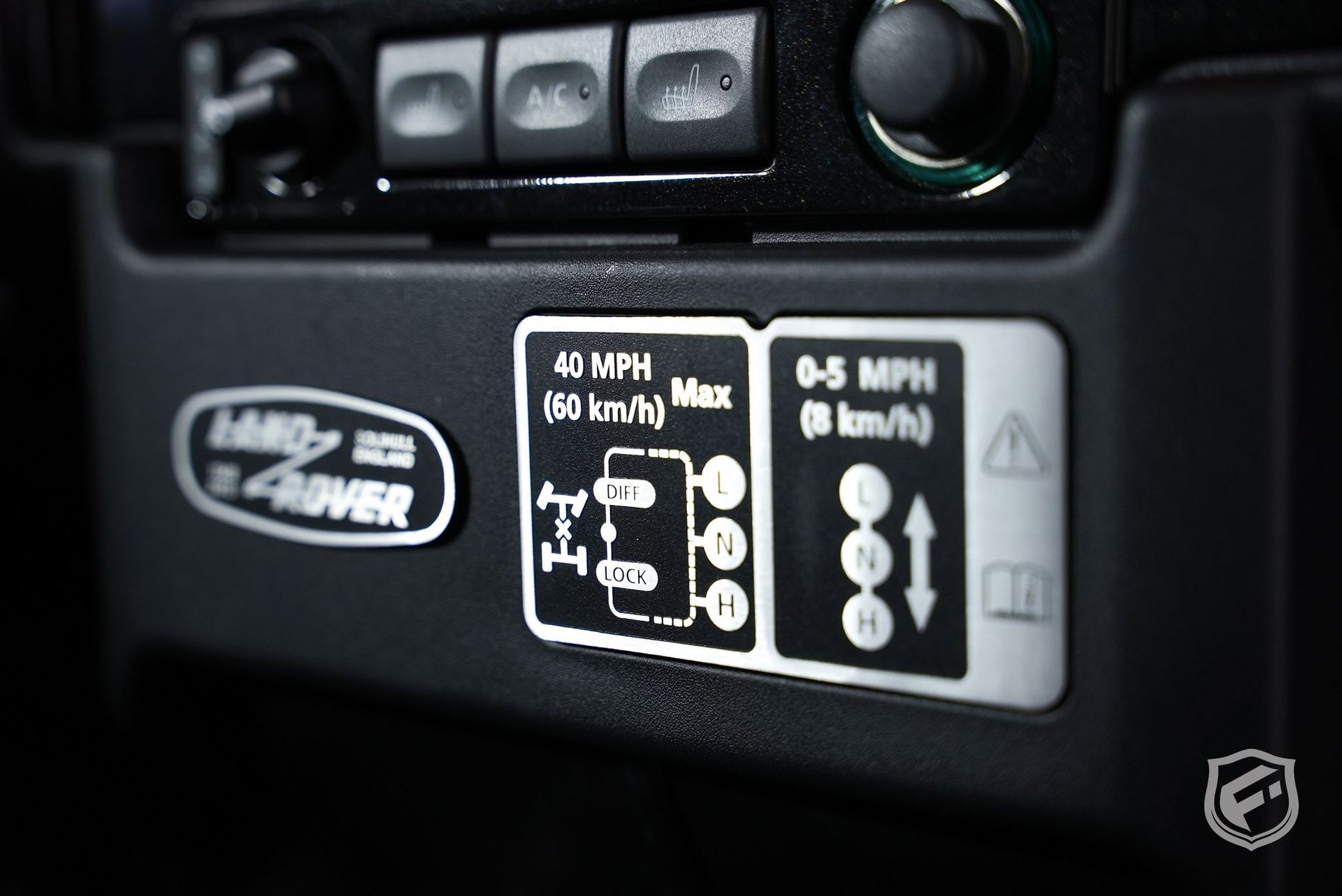 Used 1991 Land Rover Defender 110 image 35