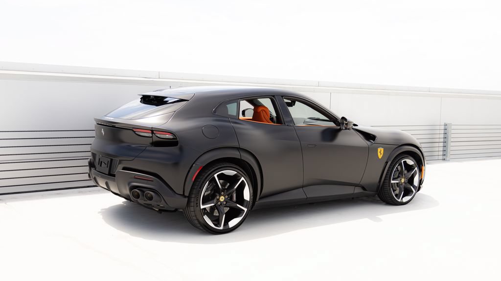 Used 2026 Ferrari Purosangue AWD/4WD image 3