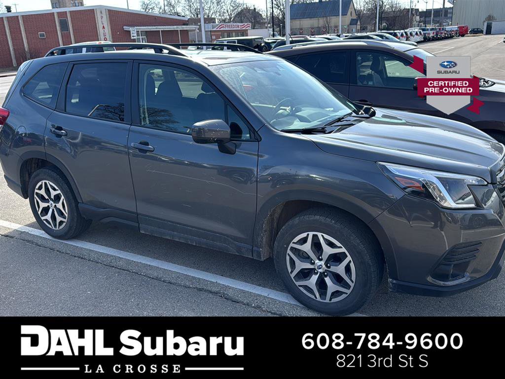 Used 2024 Subaru Forester Premium image 1
