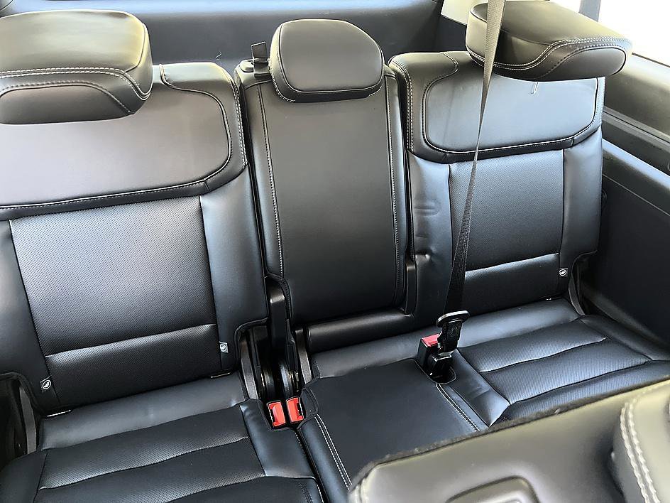 Used 2025 Ford Expedition Max Platinum AWD/4WD image 24