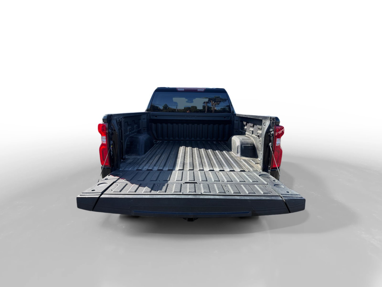 Used 2023 Chevrolet Silverado 1500 RST w/ Z71 Off-Road Package AWD/4WD image 17