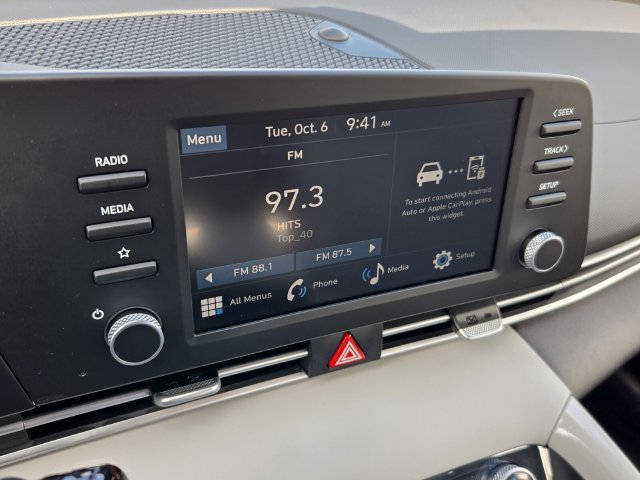 New 2026 Hyundai Elantra SEL Sport FWD image 9