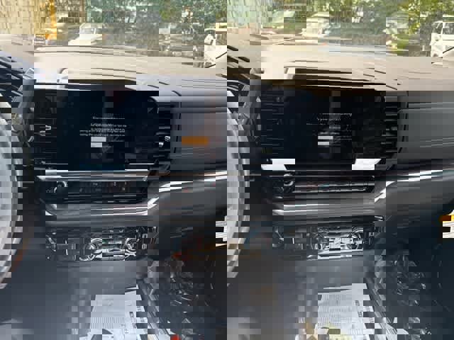 New 2026 GMC Sierra 2500 SLT w/ SLT Premium Package image 21