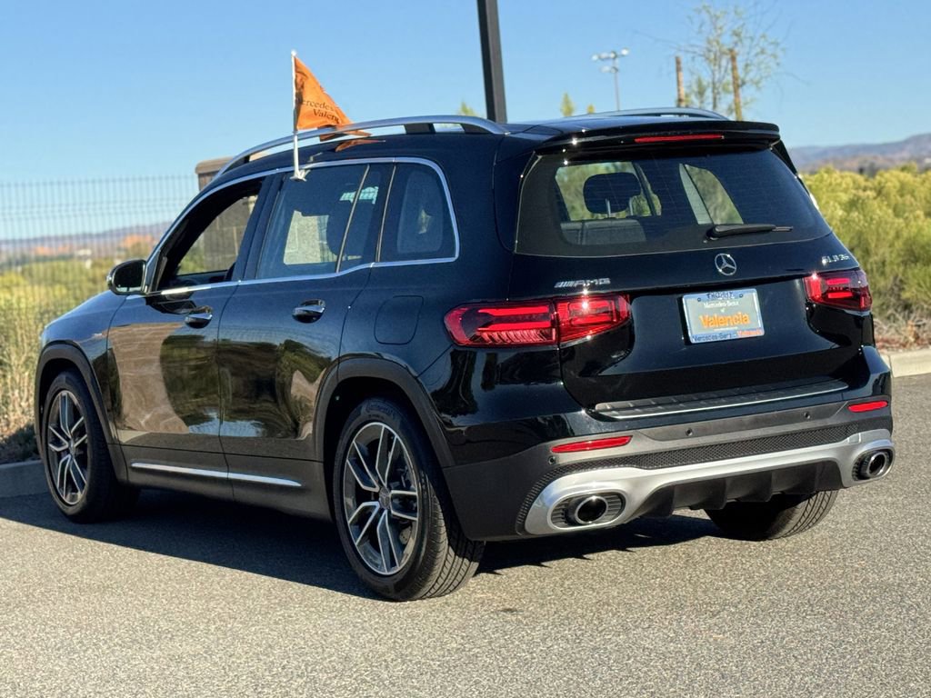 Certified 2025 Mercedes-Benz GLB 35 AMG 4MATIC image 11