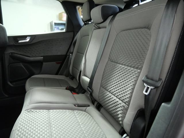 Certified 2020 Ford Escape SE AWD/4WD image 15