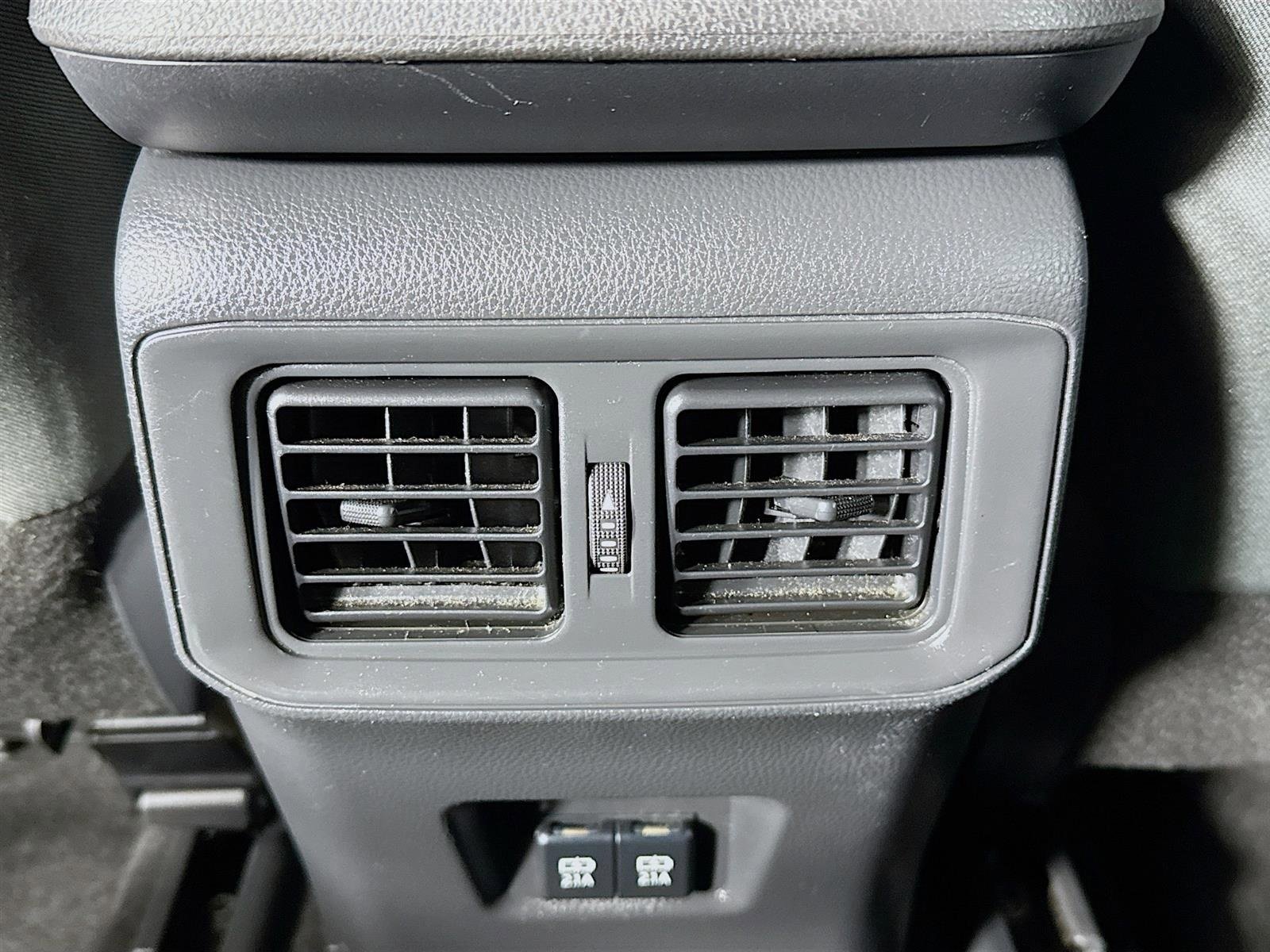 Used 2021 Toyota RAV4 SE w/ Weather & Moonroof Package AWD/4WD image 26