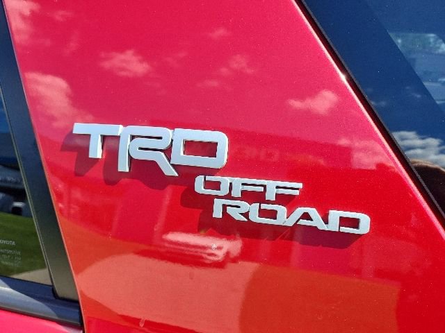 Used 2019 Toyota 4Runner TRD Off-Road AWD/4WD image 12