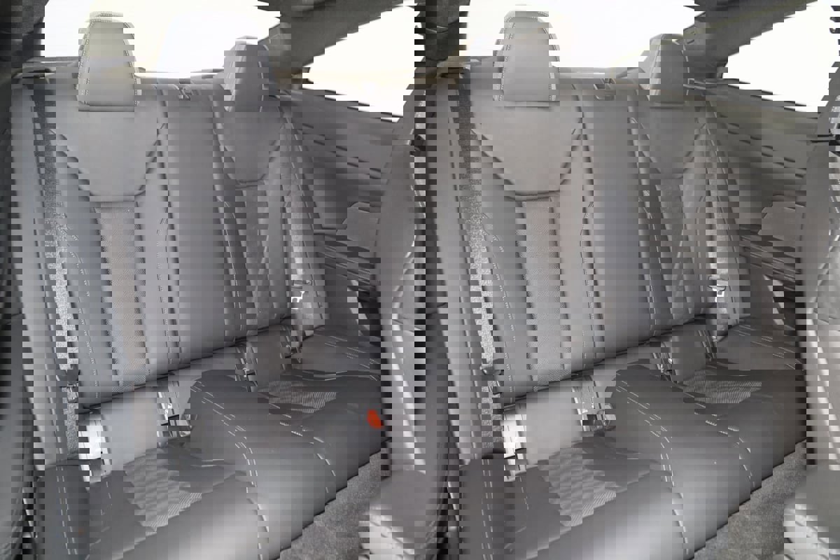 Used 2021 BMW M4 Coupe w/ Executive Package image 16