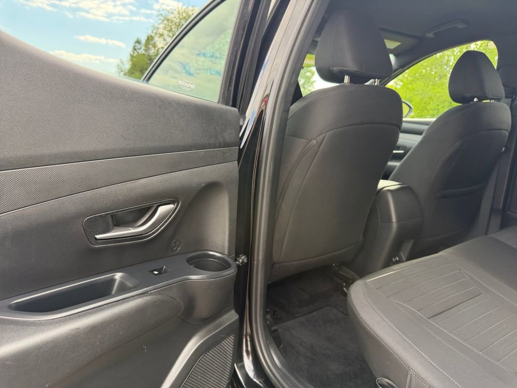 Certified 2025 Hyundai Santa Cruz SE FWD image 22