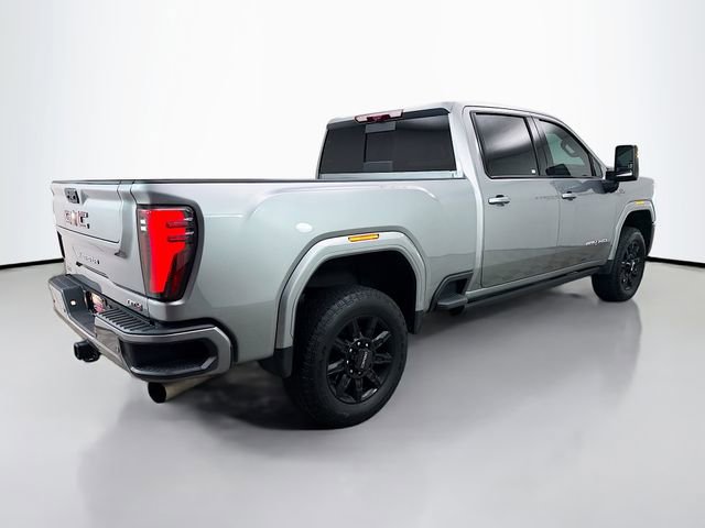 Used 2024 GMC Sierra 2500 AT4 w/ AT4 Premium Plus Package AWD/4WD image 9