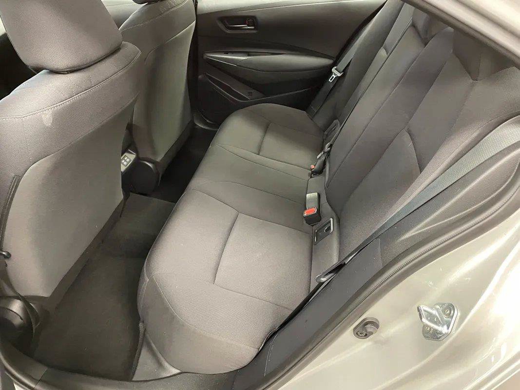 Used 2025 Toyota Corolla LE FWD image 24