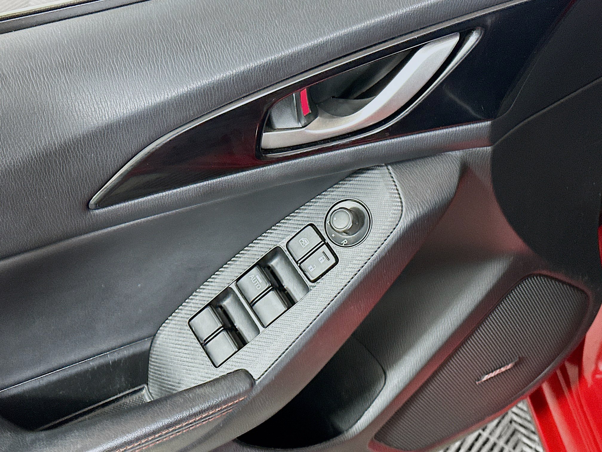 Used 2015 MAZDA MAZDA3 i Grand Touring FWD image 15