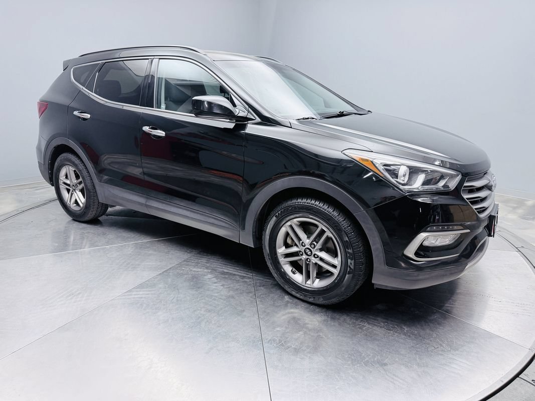 Used 2017 Hyundai Santa Fe Sport AWD/4WD image 3