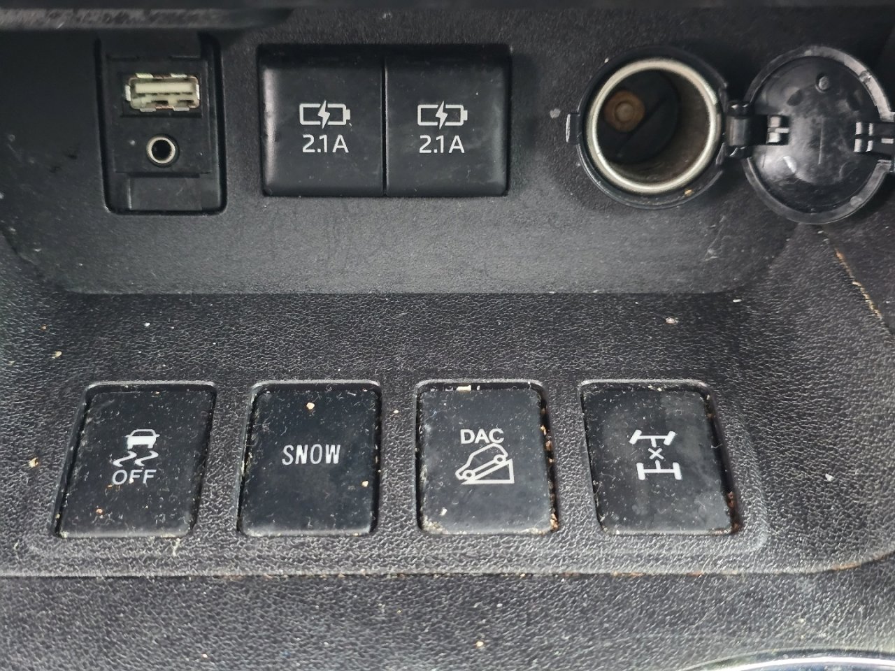 Used 2018 Toyota Highlander XLE image 21