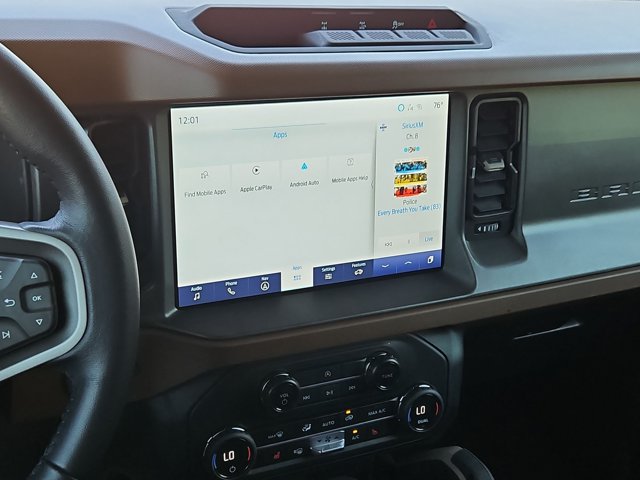 Used 2024 Ford Bronco Outer Banks AWD/4WD image 15