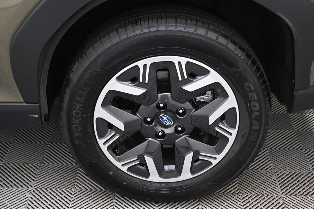 Used 2026 Subaru Forester Premium AWD/4WD image 20