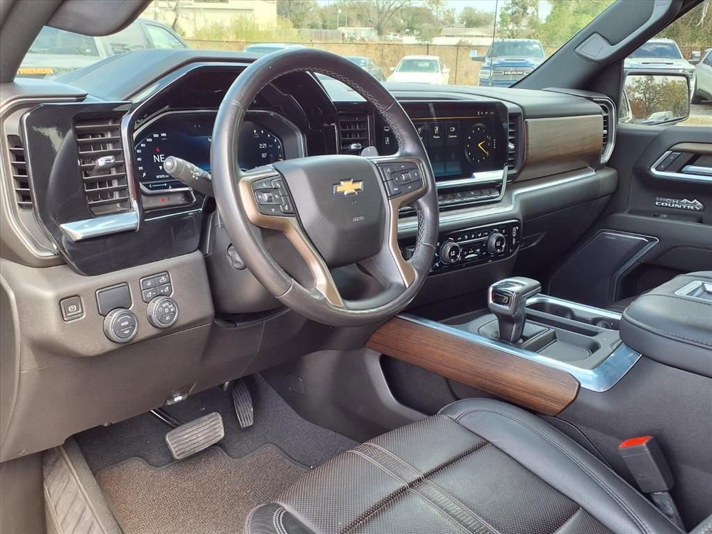 Used 2022 Chevrolet Silverado 1500 High Country image 22