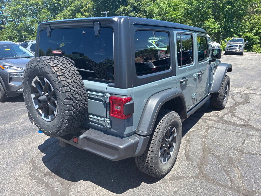 Used 2024 Jeep Wrangler Unlimited Rubicon 4xe AWD/4WD image 7