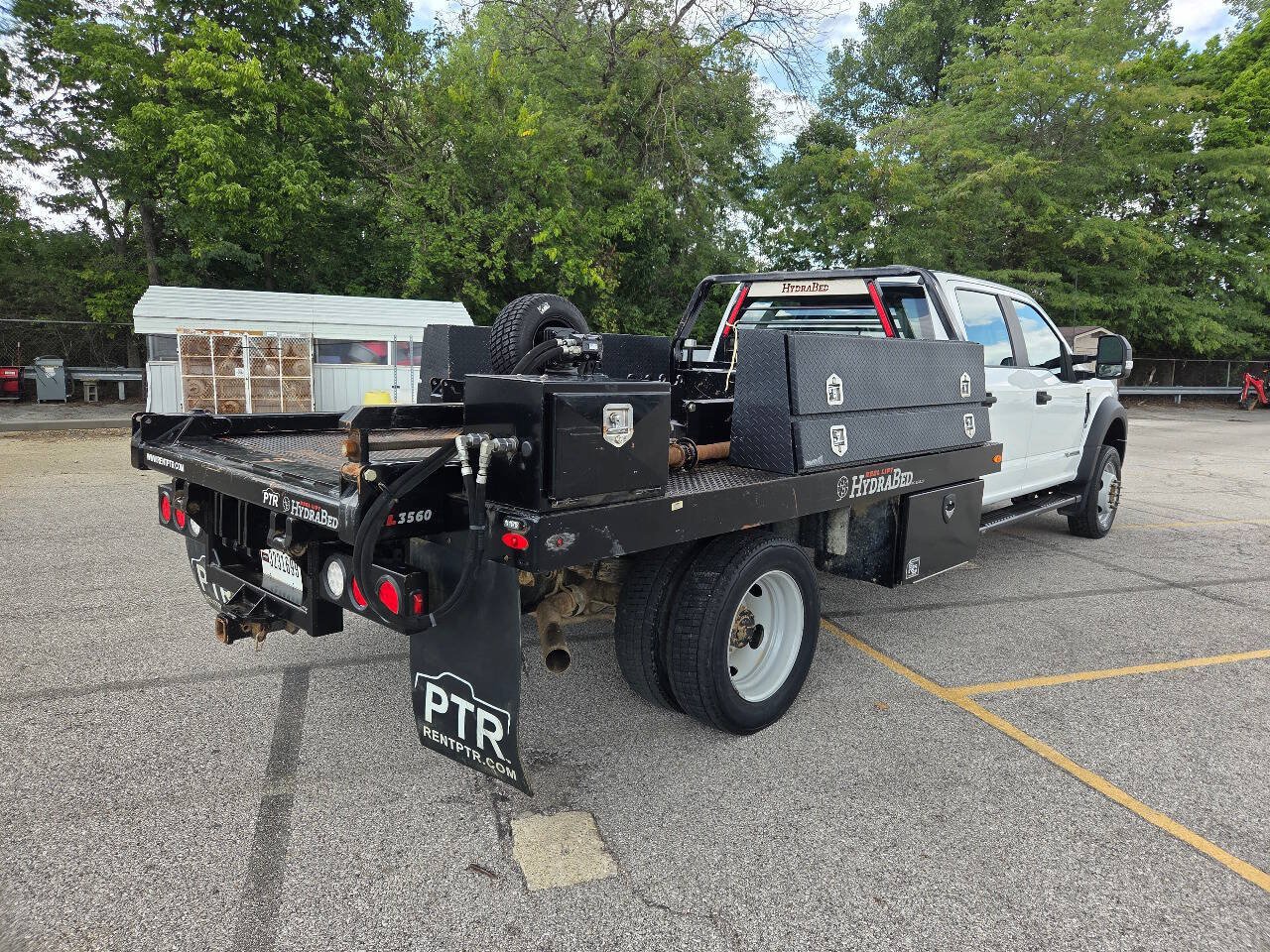 Used 2022 Ford F550 4x4 Crew Cab Super Duty w/ Power Equipment Group image 9