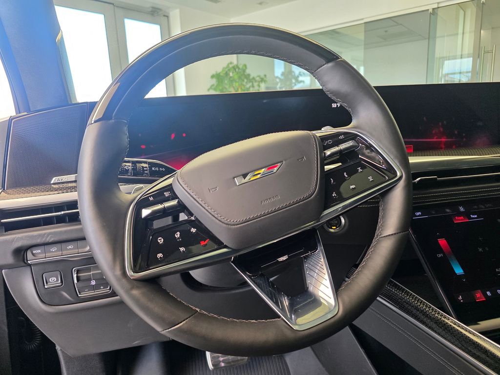 Certified 2026 Cadillac Escalade V w/ LPO, ONYX Package image 39