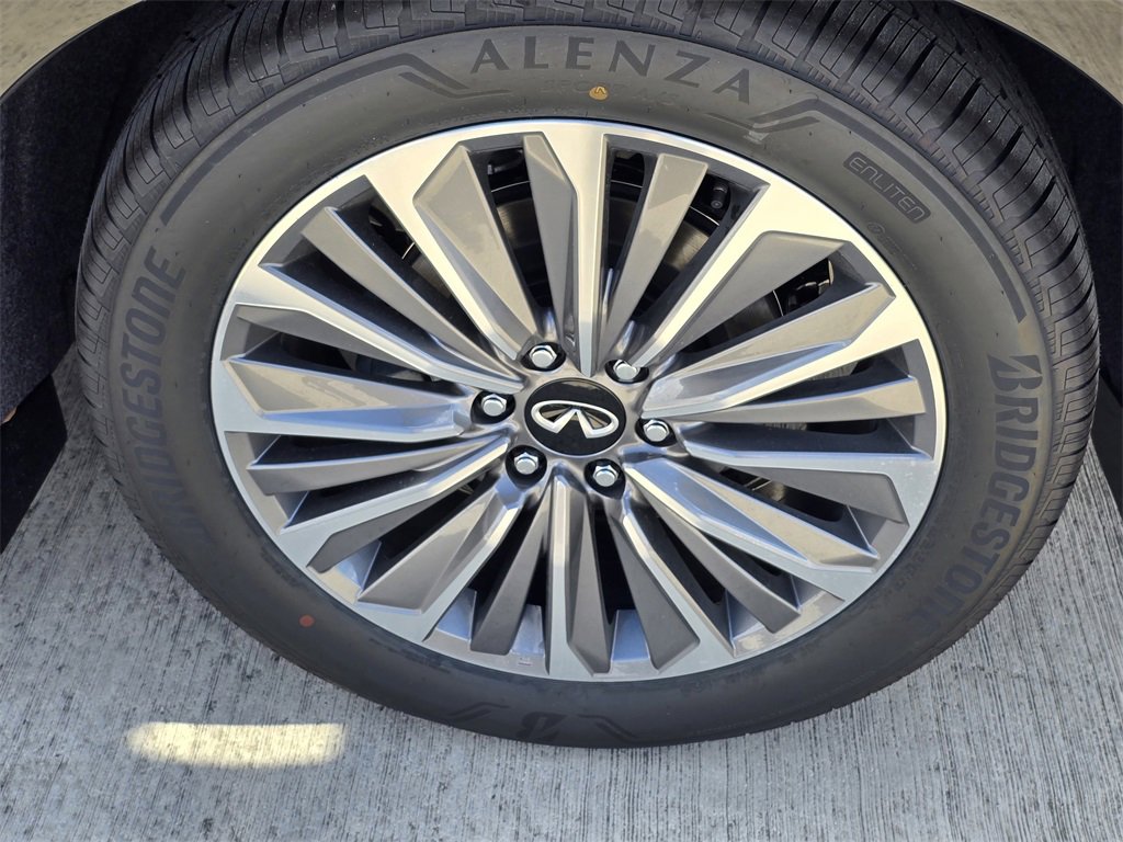 New 2026 INFINITI QX80 Luxe w/ Cargo Package image 7