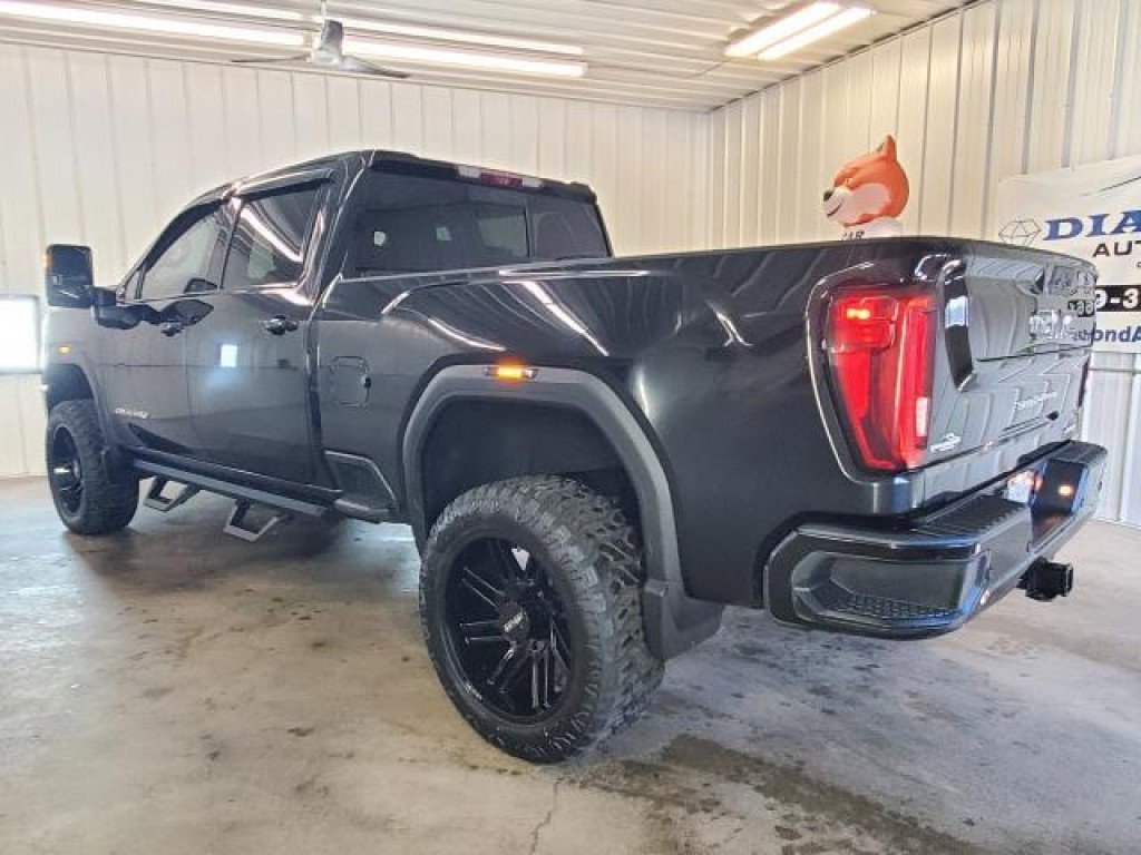 Used 2022 GMC Sierra 2500 AT4 w/ AT4 Premium Plus Package AWD/4WD image 4