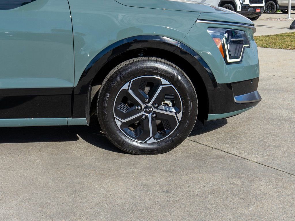 Used 2023 Kia Niro SX Touring FWD image 37