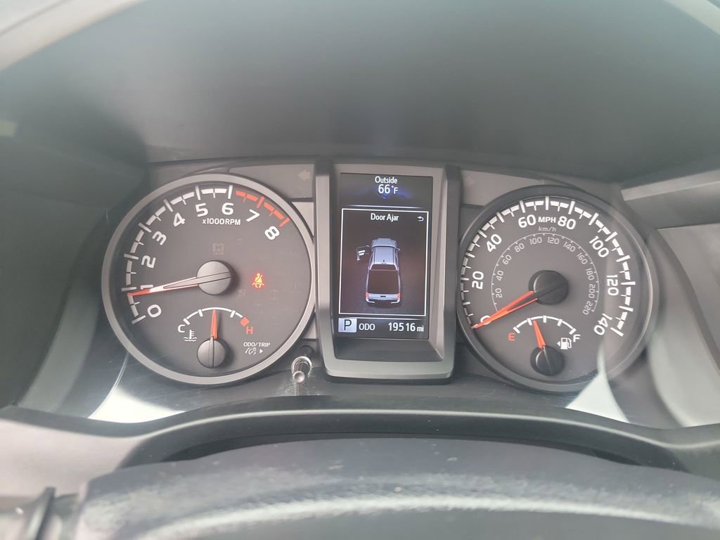 Certified 2023 Toyota Tacoma SR image 32