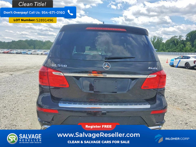 Used 2016 Mercedes-Benz GL 550 4MATIC image 8