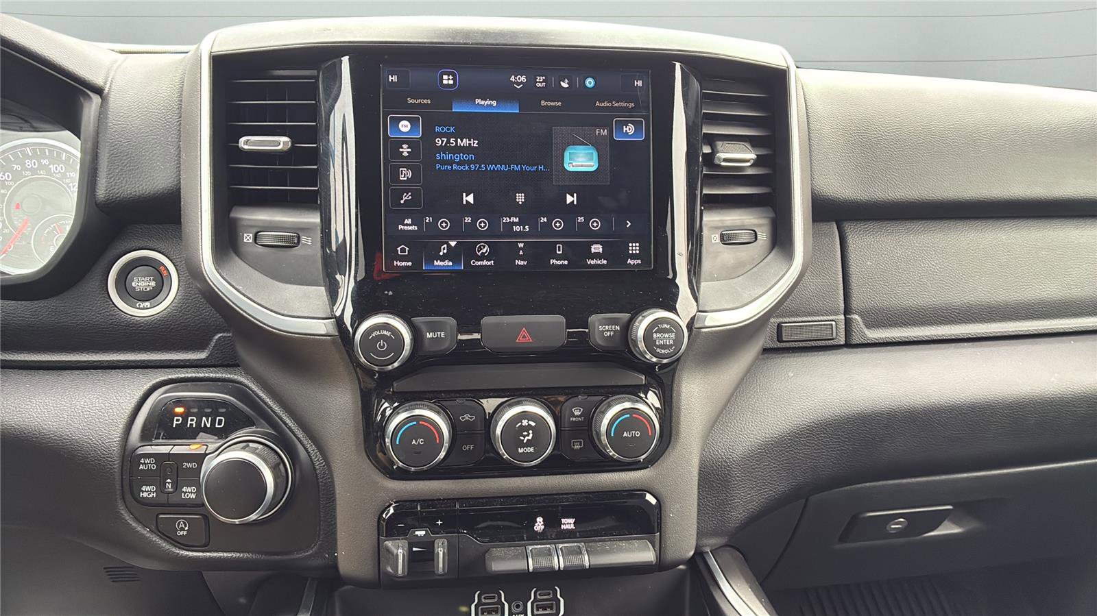 Used 2022 RAM 1500 Big Horn image 10