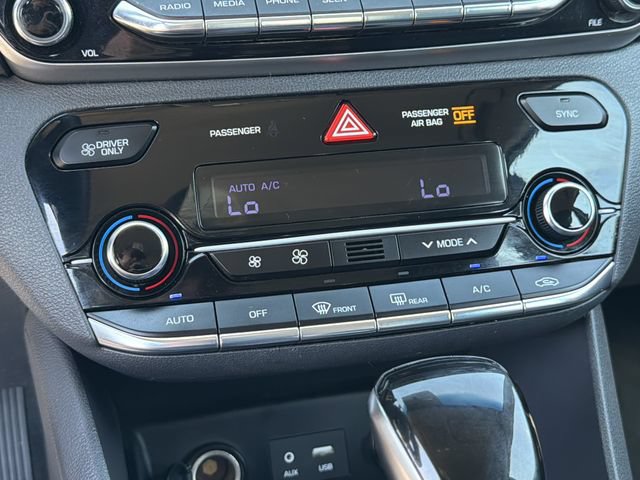 Used 2018 Hyundai Ioniq Blue FWD image 32