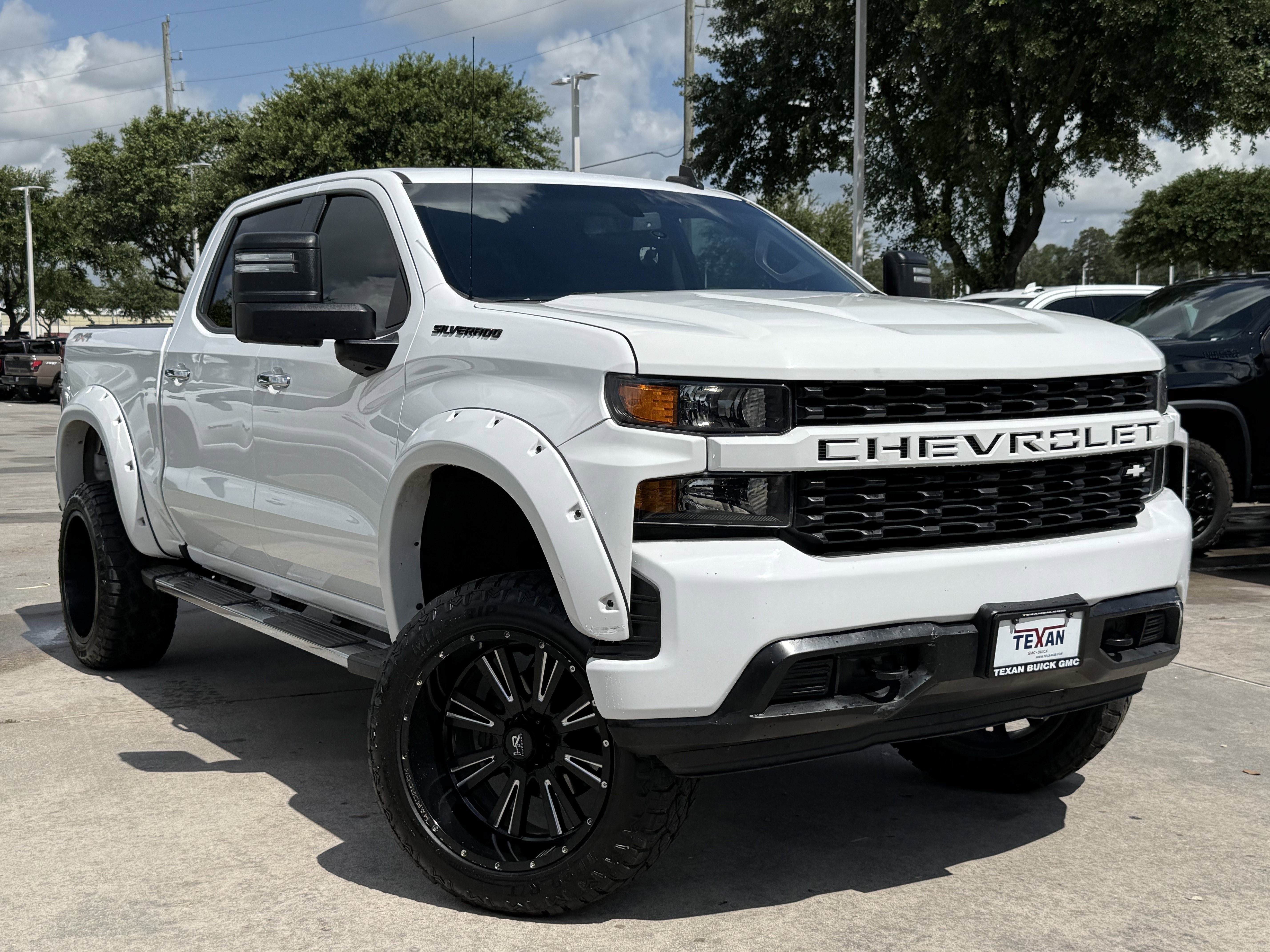 Used 2020 Chevrolet Silverado 1500 Custom w/ Custom Max Trailering Package AWD/4WD video 2